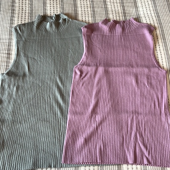 Bundle of two Anne Taylor mock neck tops - Large and XL - Picture 1 of 9
